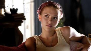 La camiseta sin mangas de Pursy Will (Scarlett Johansson) en Love Song