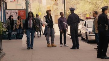 Boots Timberland beige in Master Of None
