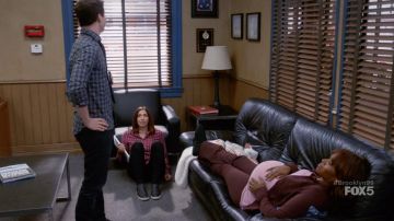 Sneakers Vans checkered in Brooklyn Nine-Nine