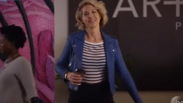 the biker jacket blue Alice (Jenna Elfman) in the Imaginary Mary