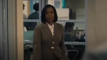 Cult Gaia Aydi Embellished Woven Blazer worn by Mia Jordan (Karen Pittman) as seen in The Morning Show (S04E07)