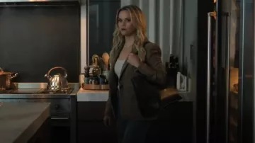 Veronica Beard Duane Dickey Veste portée par Bradley Jackson (Reese Witherspoon) vue dans The Morning Show (S04E08)