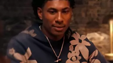 Alls Fair S01 Egypt Greene Floral Hoodie comme on le voit dans All’s Fair (S01E04)