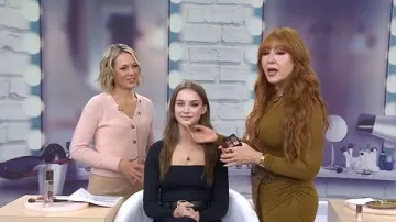 Madewell Alpaca-Blend V-Neck Cardigan worn by Dylan Dreyer as seen in Today on November 11, 2025