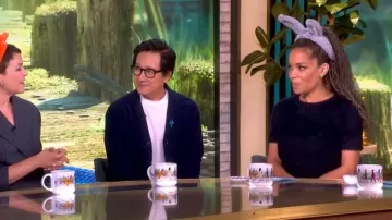 Khaite Luphia Navy Blue Cashmere Sweater worn by Sunny Hostin as seen in The View on November 11, 2025