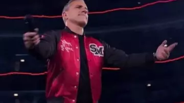 Sebastian Maniscalco It Ain’t Right Jacket of Sebastian Maniscalco in Sebastian Maniscalco - It Ain't Right [Comedy Special Trailer 2025]