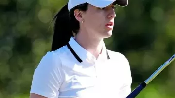 Le polo Annika Caitlin Clark de Caitlin Clark dans Faits saillants : Caitlin Clark éblouit lors du retour du pro-am Annika | Chaîne Golf