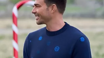 Finding Mr Christmas S2 Jonathan Bennett Fairisle Sweater worn by Self - Host (Jonathan Bennett) as seen in Finding Mr. Christmas (S02E02)