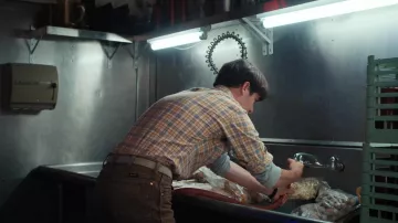 Wrangler Jeans in brown worn by Will Byers (Noah Schnapp) as seen in Stranger Things TV show wardrobe (S04E09)