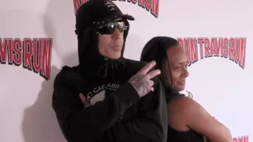 Vetements x Oakley Spikes 400 Sunglasses worn by Travis Barker as seen in The Kardashians (S07E03)