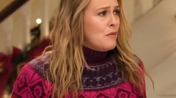 A Merry Little Ex-Mas 2025 Alicia Silverstone Knitted Sweater worn by Kate (Alicia Silverstone) in A Merry Little Ex-Mas