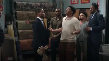 Pantalon cargo droit imprimé G-Star porté par Teddy (Spence Moore II) comme on le voit en béquille (S01E06)