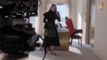 UGG Classic Ultra Mini Platform Boot worn by Sarah Paulson as seen in The Kardashians (S07E04)