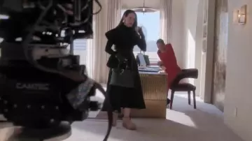 Prada Large Buckle Grain Leather Top Handle Bag worn by Carrington Lane (Sarah Paulson) as seen in The Kardashians (S07E04)