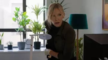 Rails Easton Wool Blend Crop Jacket worn by Amanda Rollins (Kelli Giddish) as seen in Law & Order: Special Victims Unit (S27E05)