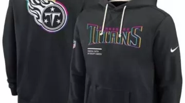 Black 2025 Crucial Catch Sideline Hoodie of Tennessee Titans – Recreation