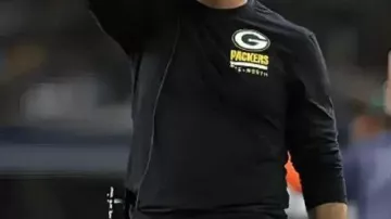 Black Sweatshirt worn by Matt LaFleur in Green Bay Packers 2025