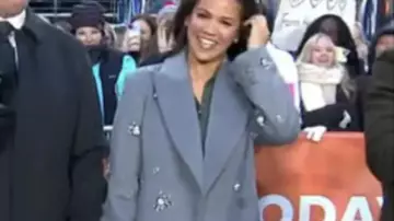 The Today Show 2025 Abrigo adornado de Laura Jarrett (Laura Jarrett) en Today