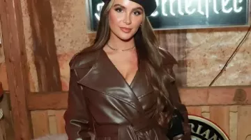 Bobbi Brown 2025 Hyde Park Leather Coat in Jamie and MillieT go to winter wonderland