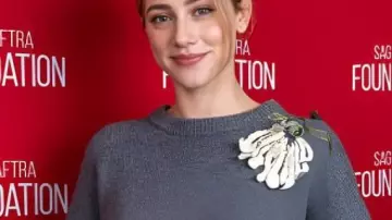 Los Angeles Sweater worn by Lili Reinhart in SAG-AFTRA Hal & Harper