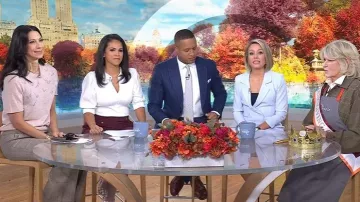 T-shirt en cachemire Zadig & Voltaire Ida porté par Natalie Azar comme on le voit dans Today le 13 novembre 2025