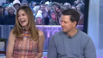 Suéter de cuello redondo de cachemira Zegna Oasi usado por Mark Wahlberg como se ve en Today el 14 de noviembre de 2025