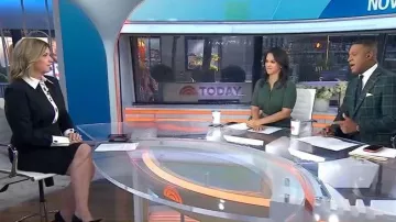 Karen Millen Techno Cotton Woven Mini Shirt Dress With Gold Clasps worn by Christine Romans as seen in Today on November 14, 2025