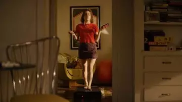 Prada Purple Diamond Longuette Skirt worn by Maia (Rachel Sennott) as seen in I Love LA (S01E03)
