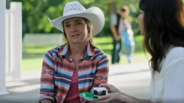 Ariat Real Billie Jean Shirt worn by Amy Fleming (Amber Marshall) as seen in Heartland (S19E07)