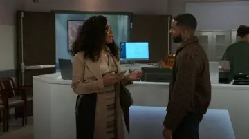 Et Ochs Ryder Colorblocked Cotton Trench Coat worn by Naomi (Arielle Prepetit) as seen in Beyond the Gates (S01E163)