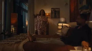 Derek Rose Pyjamas Ledbury 75 Cotton Batiste White worn by Lorna (Carmen Ejogo) as seen in Wild Cherry (S01E01)