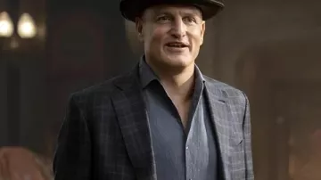 Woody Harrelson Now You See Me Signature Plaid Blazer worn by Merritt McKinney (Woody Harrelson) as seen in Now You See Me: Now You Don't