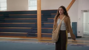 No Boundaries Festival Crochet Hobo Bag worn by Sally (Georgie Murphy) as seen in Stumble (S01E01)