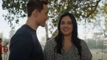 Madewell Ruffled Pintuck Puff Sleeve Top worn by Maddie Buckley (Jennifer Love Hewitt) as seen in 9-1-1 (S09E06)