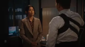 A.L.C. Hicks One Button Jacket worn by Sarah Franklin (Leah Lewis) as seen in Matlock (S02E06)