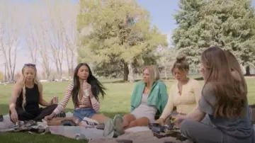 Sneakers Adidas Black En Suède Platform Gazelle portés par (Layla Taylor) comme on le voit dans The Secret Lives of Mormon Wives (S03E04)