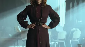 Burgundy/brown coat worn by Isadora Capri (Billie Piper) in Wednesday (S02E04)