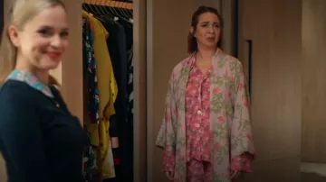Bernadette Pajamas in Louis Crepe worn by Molly Novak (Maya Rudolph) as seen in Loot (S03E07)