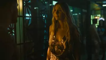 Aivtalk Belly Dance Top worn by Spencer (Scarlet Rose Stallone) as seen in Tulsa King (S03E08)