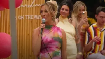 Robe Athena de Misa Los Angeles portée par Ashtyn Zerboni telle que vue dans Selling The OC (S04E07)