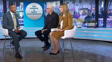 Akris Lamb Suede Slit Midi Pencil Skirt worn by Mary Steenburgen as seen in Today on November 18, 2025