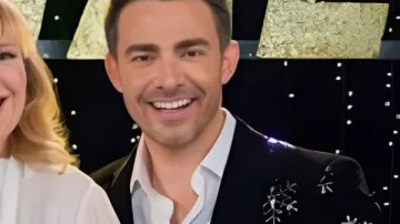 Jonathan Bennett Finding Mr Christmas S2 Snowflake Blazer worn by Self - Host (Jonathan Bennett) as seen in Finding Mr. Christmas (S02)