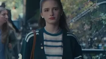Alexandra Avezova Cardigan verde Varsity del FBI S8 visto en FBI (T8)