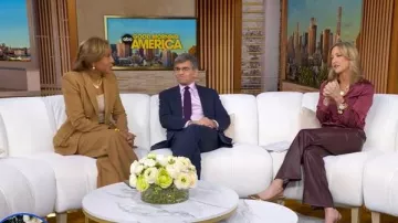 Sergio Hudson Wide Leg Wool Trousers worn by Robin Roberts as seen in Good Morning America on November 17, 2025