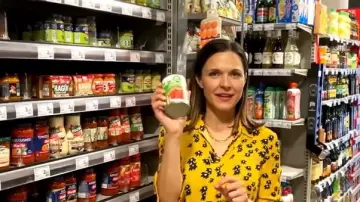 Robe-chemise Jigsaw Drifting Ditsy portée par Maggie Rulli telle que vue dans Good Morning America le 19 novembre 2025