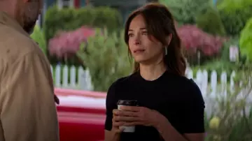 Samsoe Samsoe Saalexo T-Shirt worn by Cassandra Lee (Kristin Kreuk) as seen in Murder in a Small Town (S02E08)
