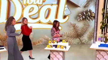 LaQuan Smith Polka Dot Relaxed-Fit Wide-Leg Trousers worn by Sunny Hostin as seen in The View on November 19, 2025