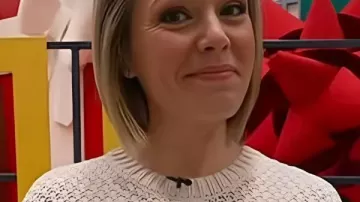 The Today Show Dylan Dreyer White Chicken Sweater worn by (Dylan Dreyer) in Today (S67)