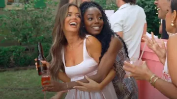 Mini vestido Elizabeth de Amantes y Amigos llevado por Salley Carson tal como se ve en Southern Charm (S11E01)