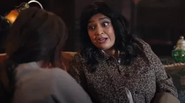 Madewell Denim Trapeze Jacket in Leopard worn by Bela (Punam Patel) as seen in Ghosts (S05E05)